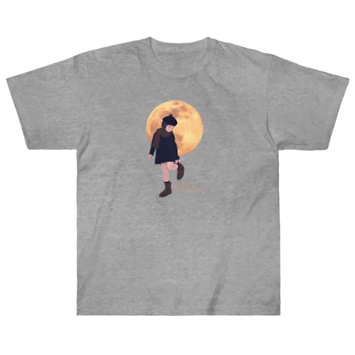 月と黒ワンピの女の子 Heavyweight T-Shirt