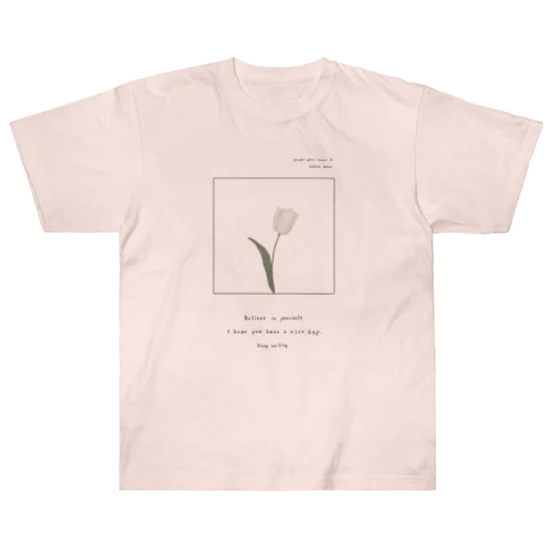 Powderpink tulip , Logoflame . Heavyweight T-Shirt
