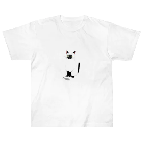 お魚を贈るシャム猫 Heavyweight T-Shirt