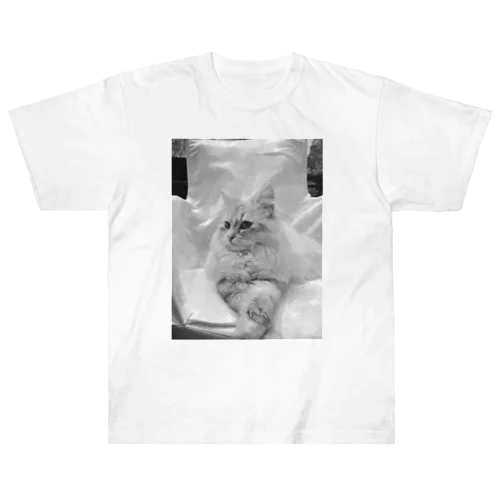 白い猫と白い椅子_2 Heavyweight T-Shirt