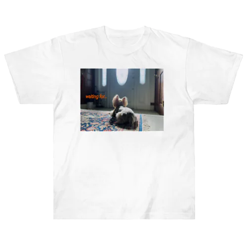 a dog waiting for... ヘビーウェイトTシャツ