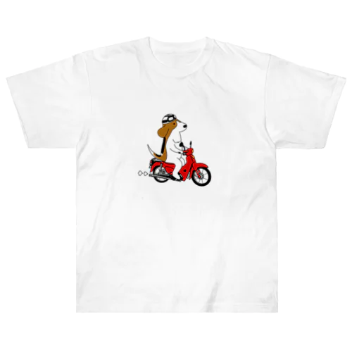 カブに乗るビーグル犬のカブ Heavyweight T-Shirt