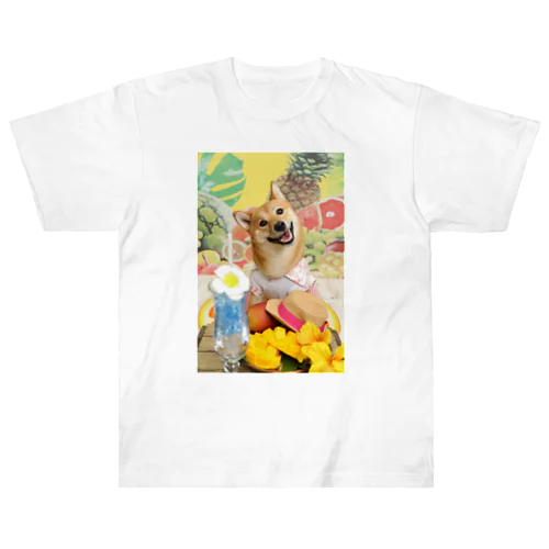 柴犬　真夏のリゾート001 Heavyweight T-Shirt