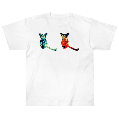 青い猫赤い猫 Heavyweight T-Shirt