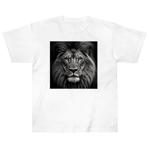 ライオンのクローズアップ ヘビーウェイトTシャツ