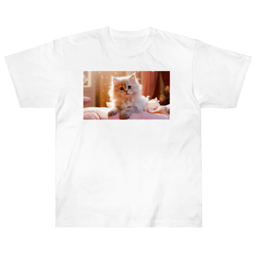 夢見る猫2 Heavyweight T-Shirt