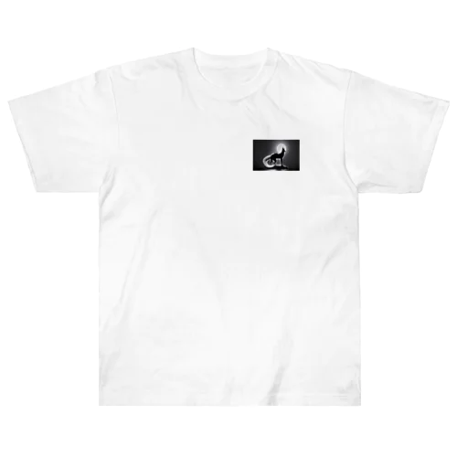 かっこいい白狐 Heavyweight T-Shirt