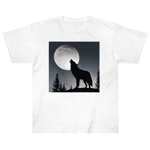 月に遠吠えする狼 ヘビーウェイトTシャツ
