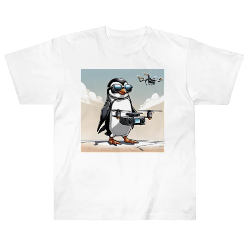 ペンギンのドローン操縦士のイラストグッズ ヘビーウェイトTシャツ