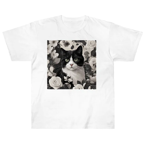 ハチワレ白黒猫とジャスミン ヘビーウェイトTシャツ