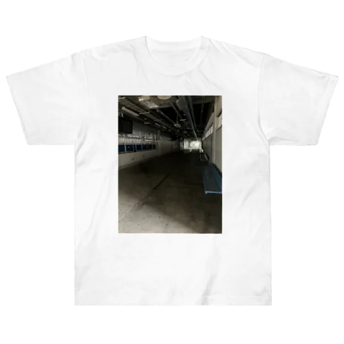 田舎4 Heavyweight T-Shirt