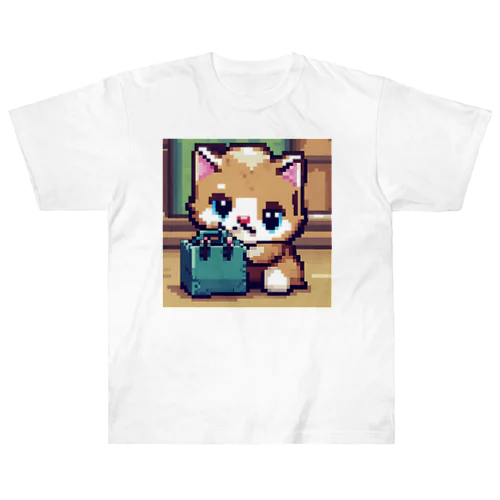 箱の中身が気になる子猫 ヘビーウェイトTシャツ