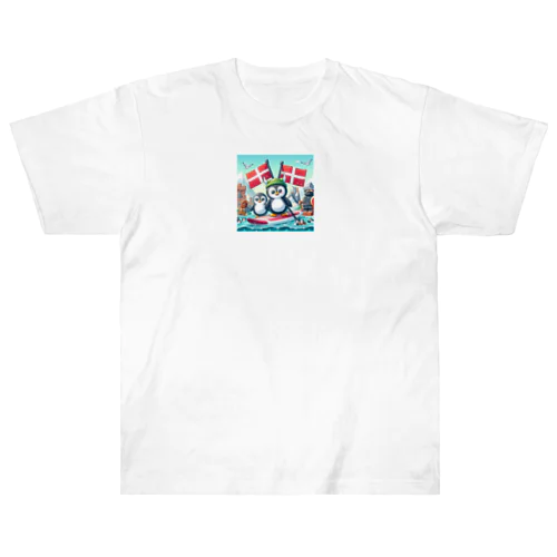 旅するペンギン　デンマークでSUP！ Heavyweight T-Shirt