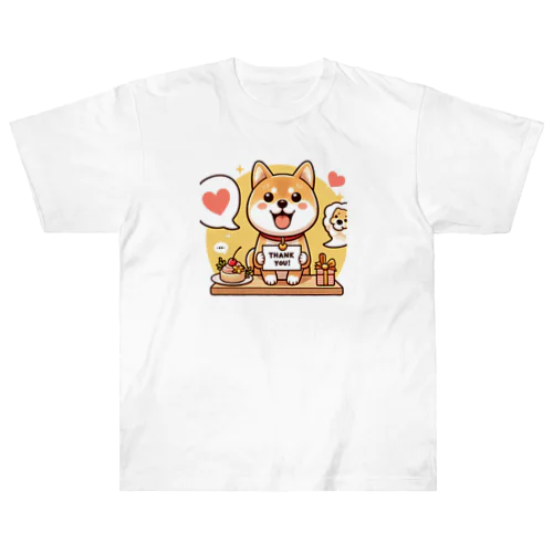 可愛らしい表情の柴犬が感謝の気持ちを込めて ヘビーウェイトTシャツ