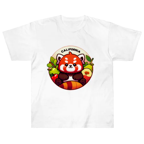 レッサーパンダ Heavyweight T-Shirt