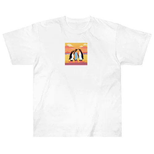 夕日に映えるペンギン Heavyweight T-Shirt