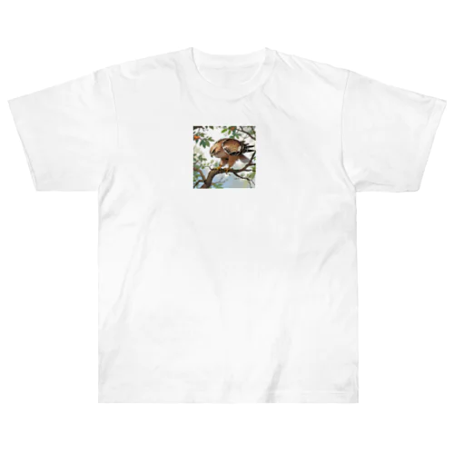 食べ物を探すタカ Heavyweight T-Shirt