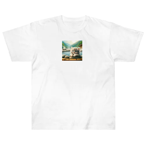 子猫の温泉旅行 Heavyweight T-Shirt