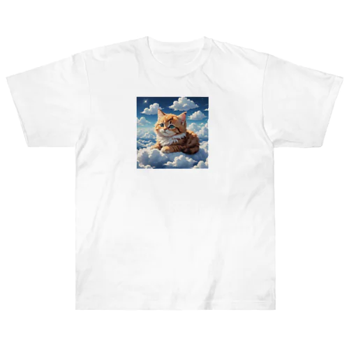 Cloudy Kitten ("クラウディキトゥン") Heavyweight T-Shirt