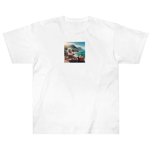 ハワイを満喫するシロクマ ヘビーウェイトTシャツ