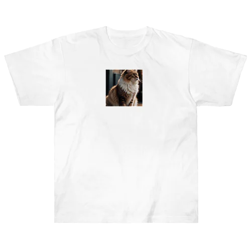 遊び疲れた猫のふわふわのしっぽ Heavyweight T-Shirt