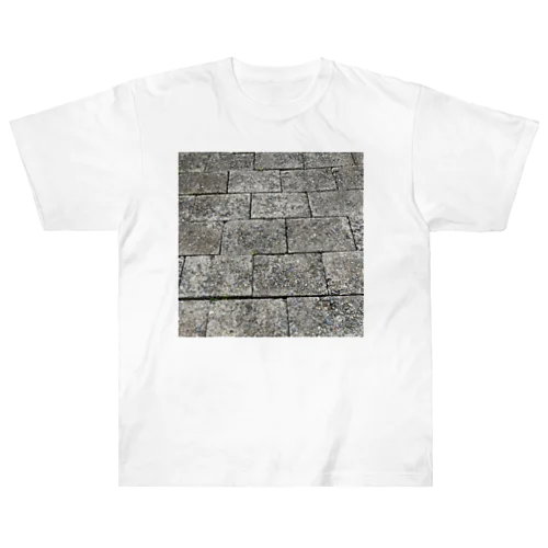 コンクリートブロック Heavyweight T-Shirt