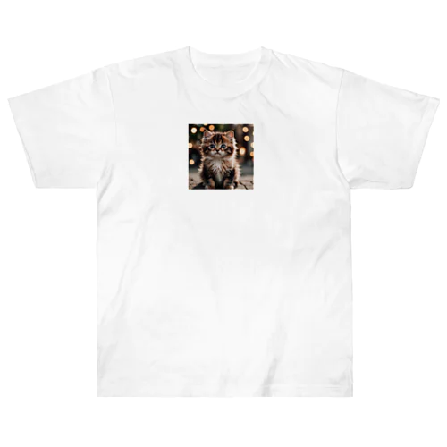 ふわふわの猫ちゃん Heavyweight T-Shirt