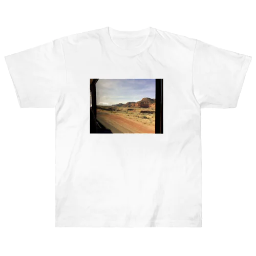 アメリカを旅して Heavyweight T-Shirt