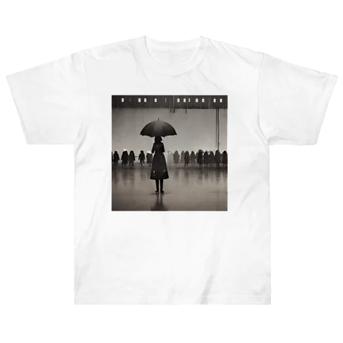 人と雨の雨 Heavyweight T-Shirt