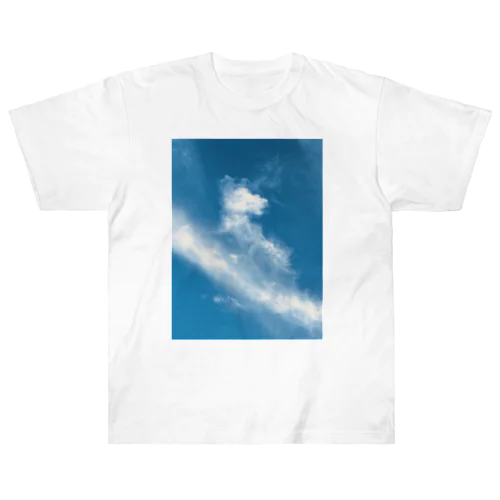 Climbing the clouds ヘビーウェイトTシャツ