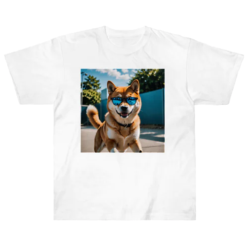 サングラスをかけた柴犬 ヘビーウェイトTシャツ