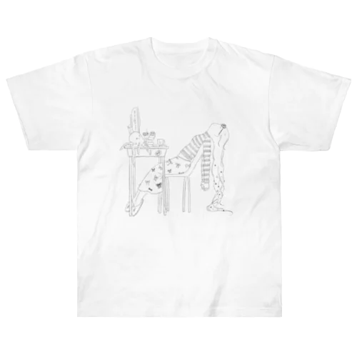 きゅうけい Heavyweight T-Shirt