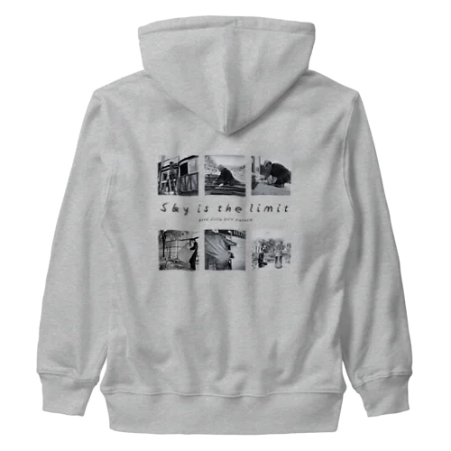 【公式グッズ2】ボロ別荘DIYリフォーム Sky is the limit ver. Heavyweight Zip Hoodie