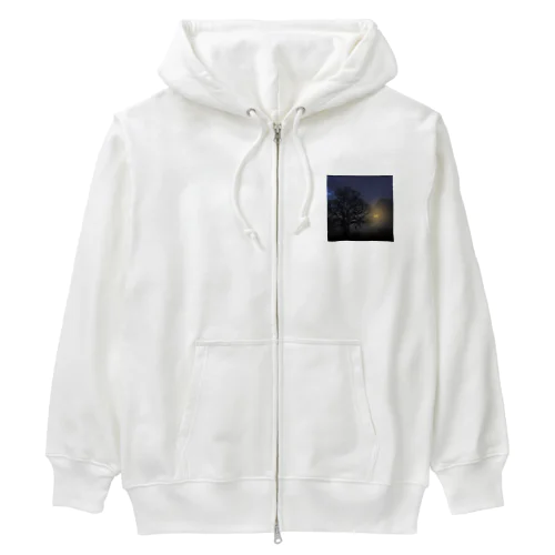 不気味な家とモンスターがいるイラストグッズ Heavyweight Zip Hoodie