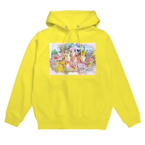 みんなあつまれ～🌟 Hoodie