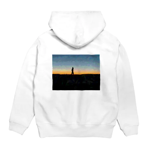 夕暮れ時の海　人影　オレンジ Hoodie