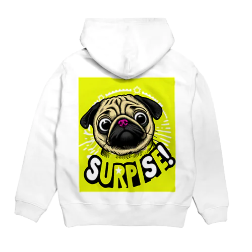 "Surprise!"びっくり！のロゴ入りパグのイラストです。 Hoodie