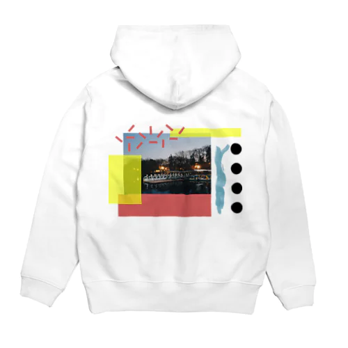 よるのアヒルボート Hoodie