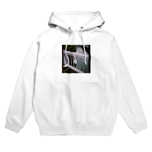 折れた傘 Hoodie