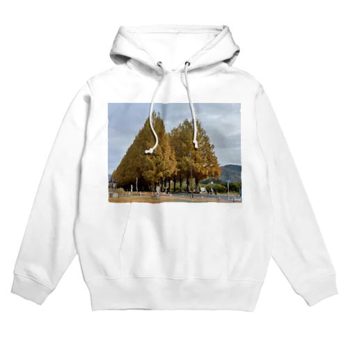 紅葉の季節の並木道 Hoodie