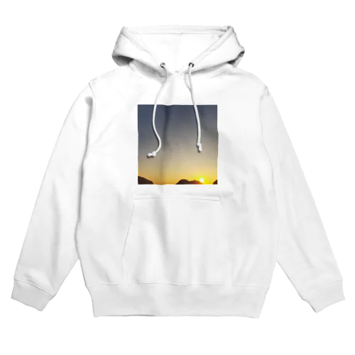 日の出のアイテム！ Hoodie