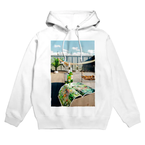 ルーフトップの風景 Hoodie