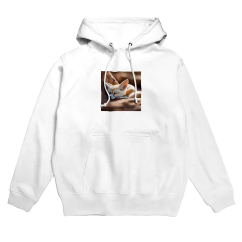 スヤスヤ寝ちゃったフェネック Hoodie