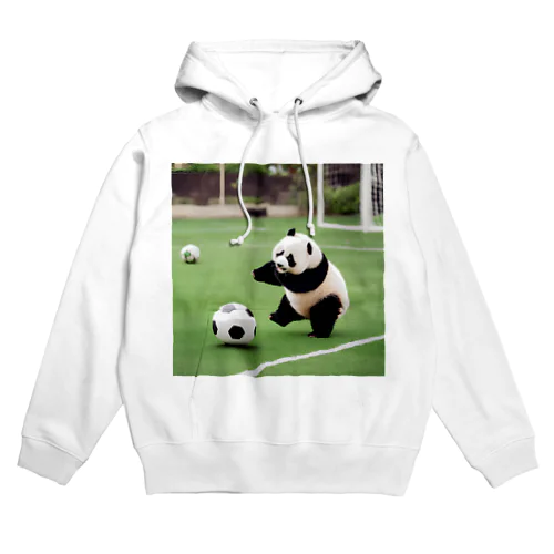 サッカーをするパンダ Hoodie