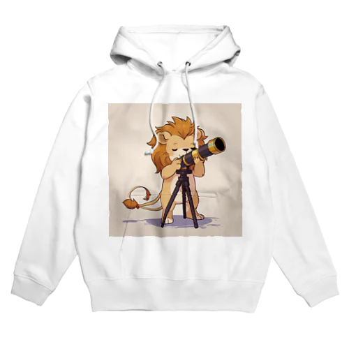 おもちゃの望遠鏡でかわいいライオンに会おう Hoodie