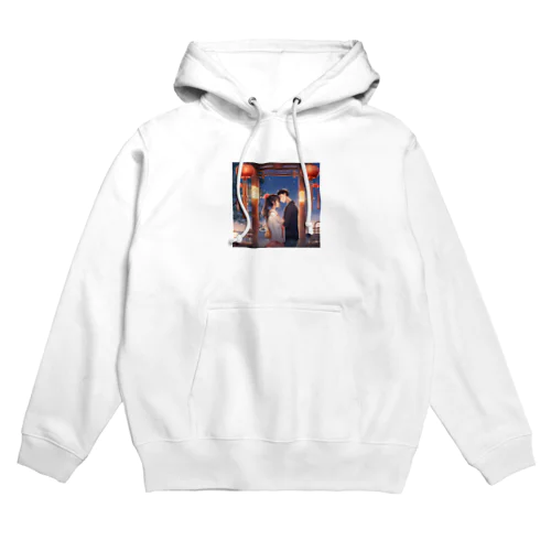 夕暮れのカップル Hoodie