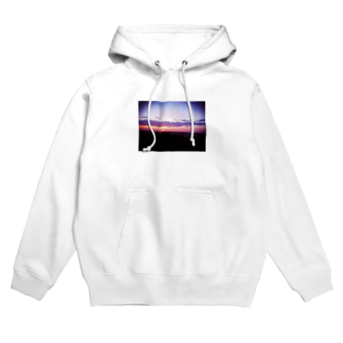 ピンクの蒼空 Hoodie