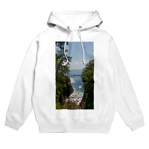 とある吊橋 Hoodie