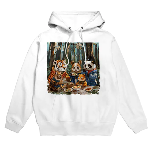 森の中で動物達がピクニック　なでしこ1478 Hoodie