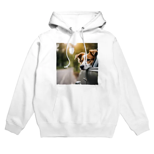 車に乗っている犬の顔 Hoodie